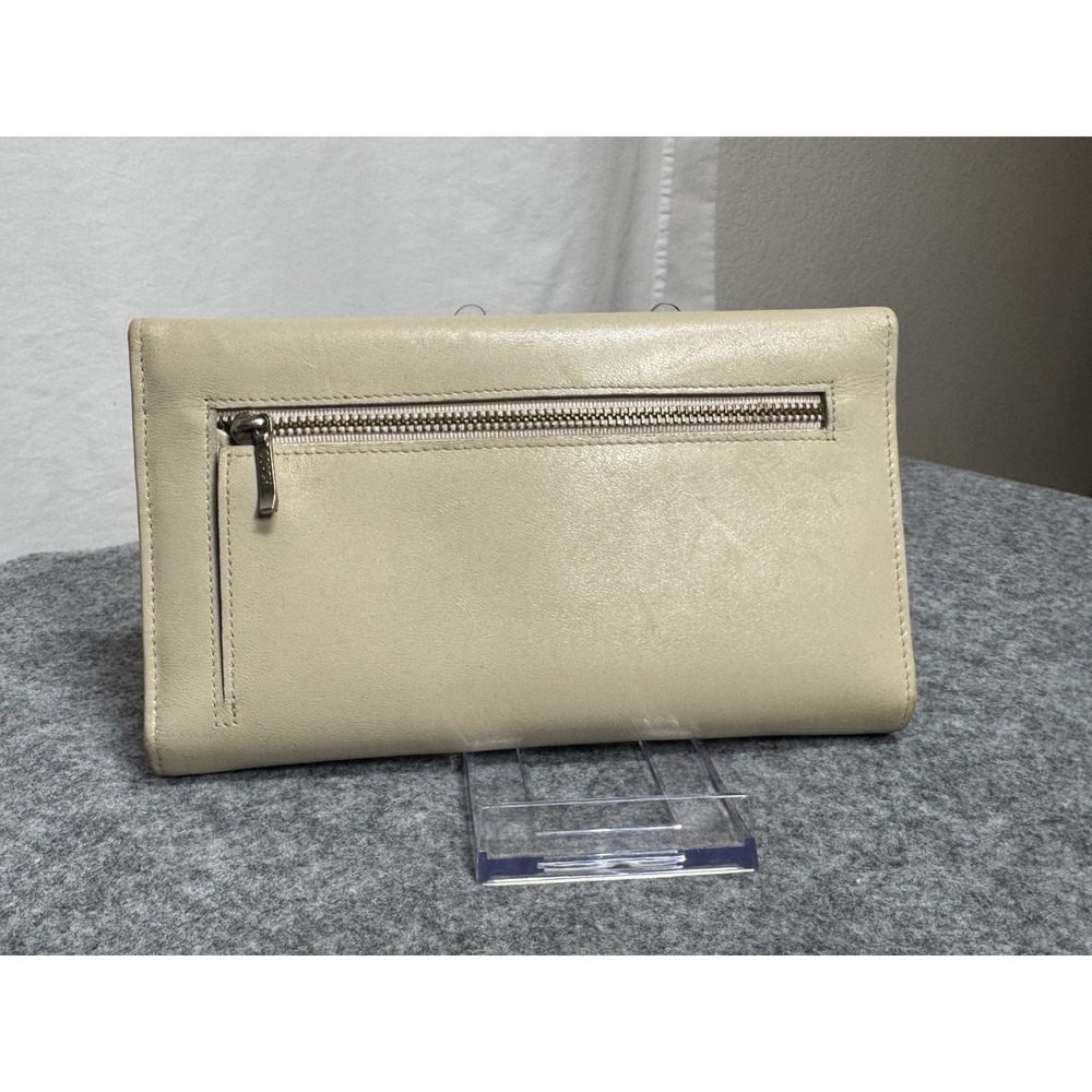 COACH VINTAGE BONE LEATHER STERLING CLUTCH Wallet - Picture 2 of 8